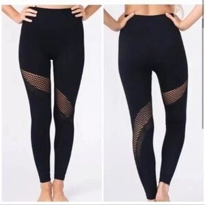ZYIA ACTIVE Black Angle Performance High Rise Legging 7/8 Mesh